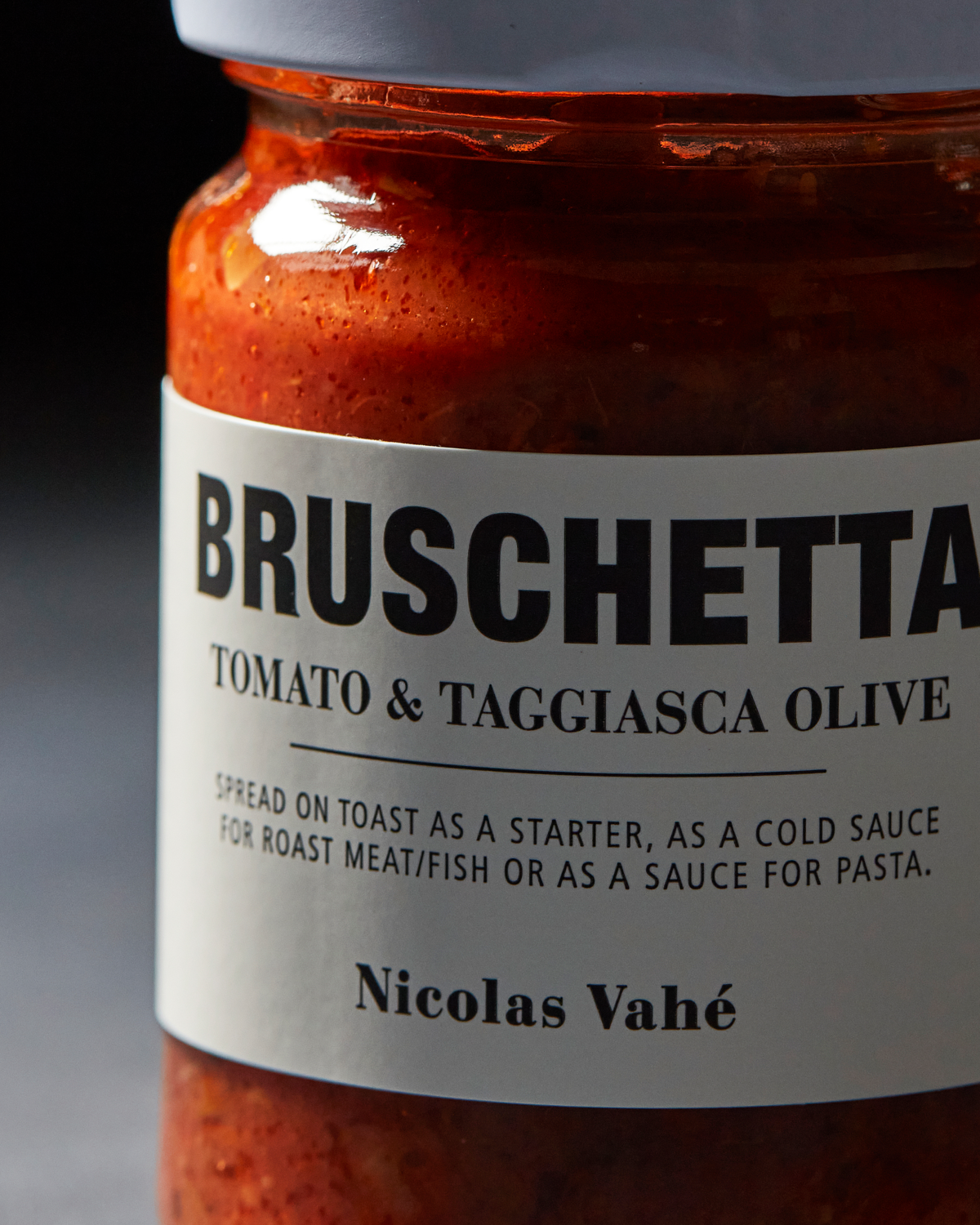 Tomato & Taggiasca Olive Bruschetta 135g