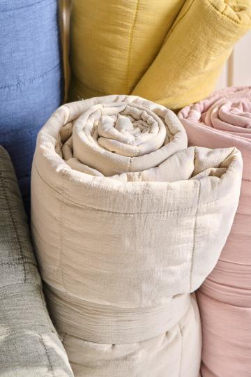 Natural Classic Throw