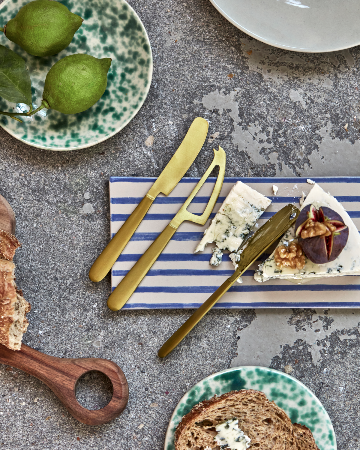 Golden Cheese Knives S/3