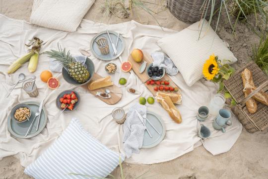 Linen Coloured Table Cloth