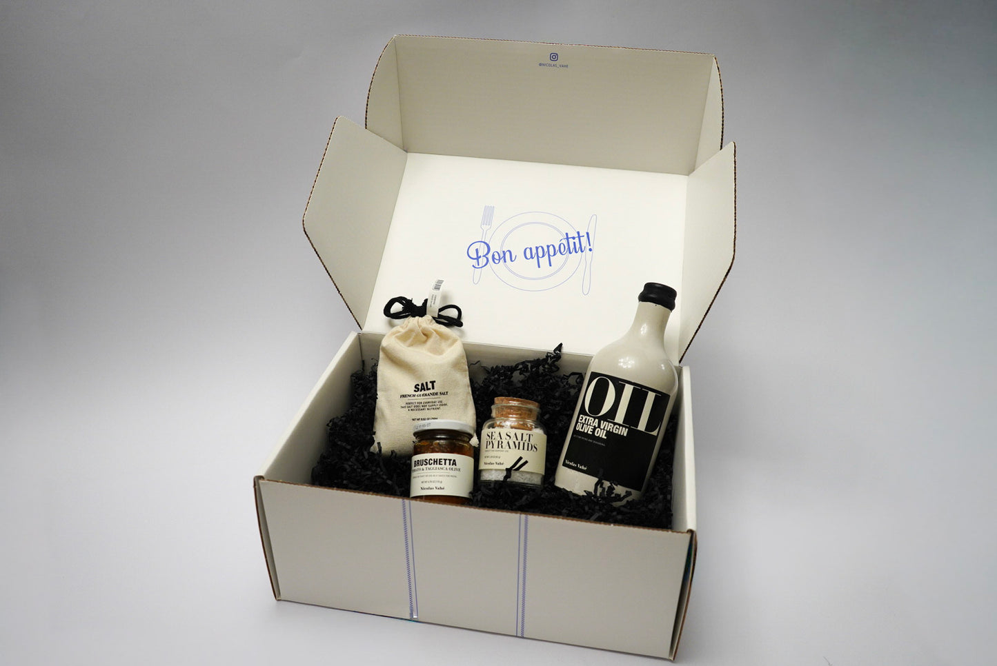 Build Your Own NICOLAS VAHÉ Gift Pack!