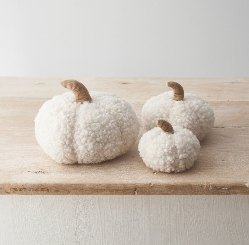 White Sherpa Pumpkin 9cm